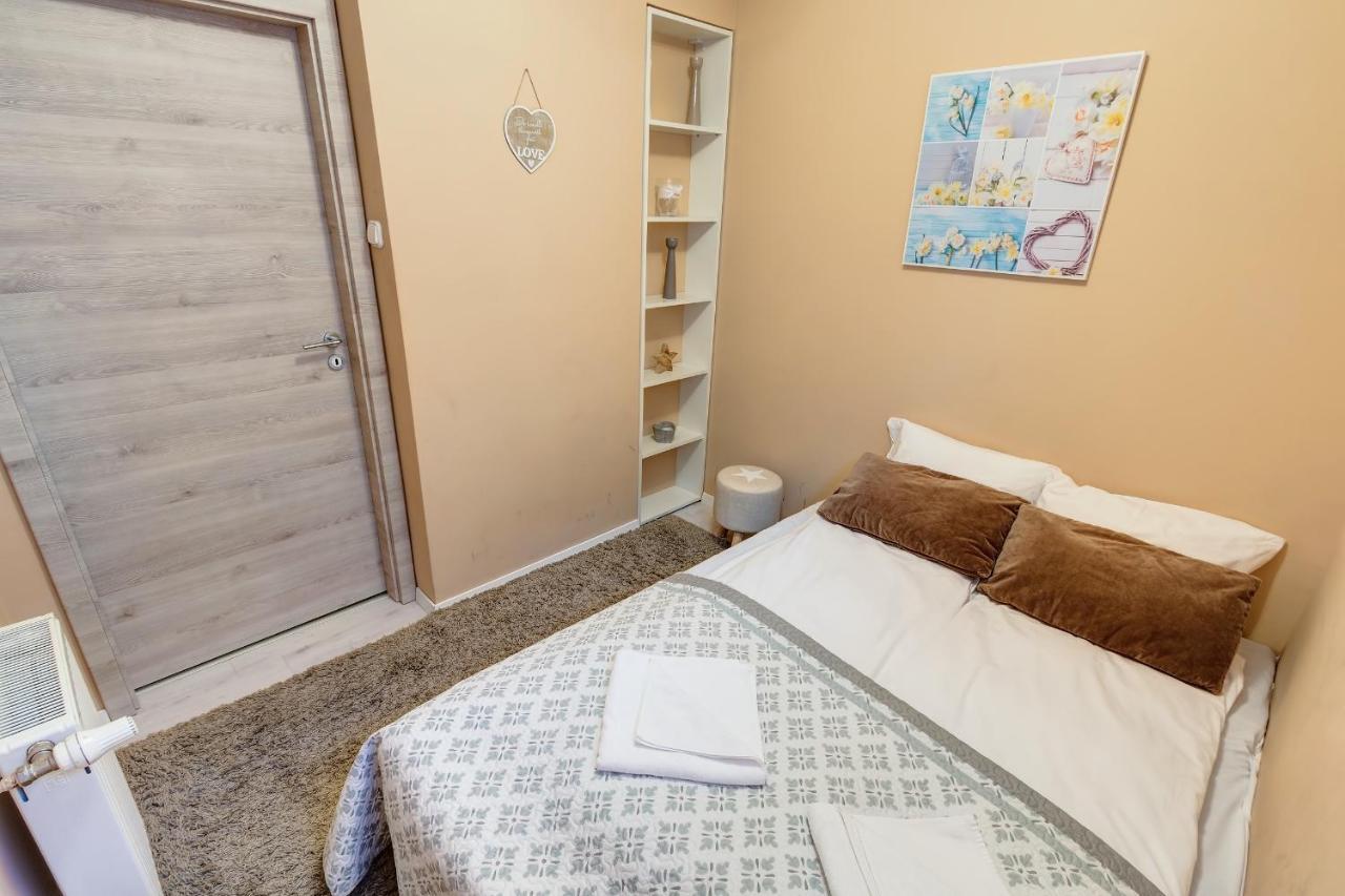 Appartamento Victor Hugo Budapest Esterno foto
